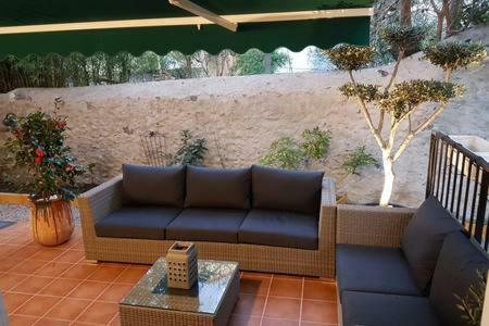 23 Rue Jean Amade Apartment Céret Екстериор снимка